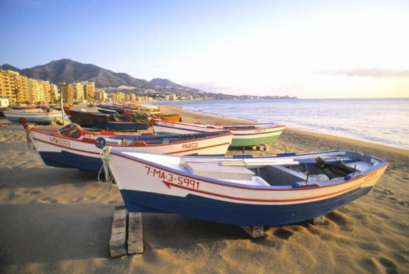 Los Boliches Playa Фуeнхирола Екстериор снимка